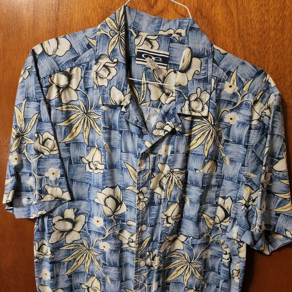 Men's Med. Ocean Pacific OP Blue Floral Hawaiian Short Sleeve Button Down Shirt